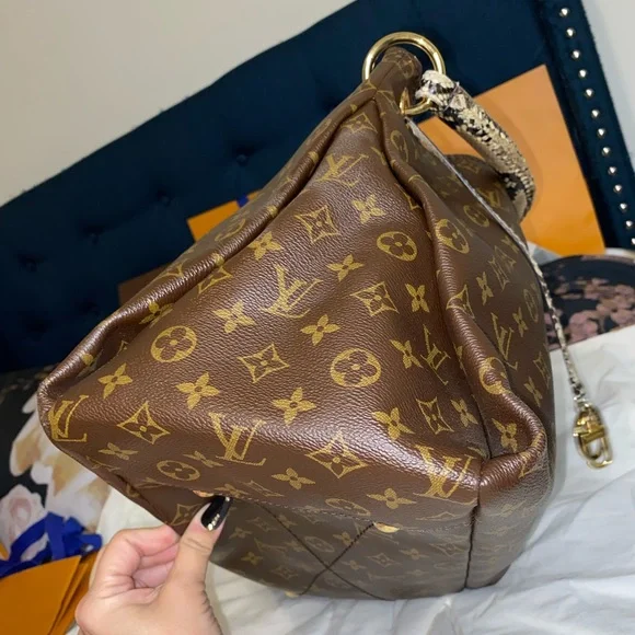 🦄✨RARE Louis Vuitton Artsy MM Python handle Exotique - Picture 6 of 16